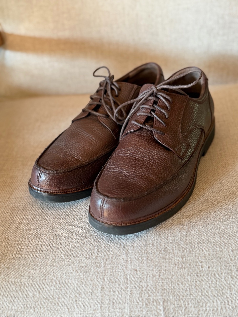 Apex Lexington Brown Pebbled Leather Shoes Size 8.5 Wide